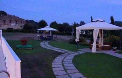 фото отеля Country Hotel Borgo Sant'Ippolito
