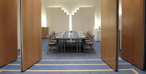 фото отеля Steigenberger Hotel Stadt Hamburg
