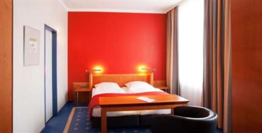 фото отеля Steigenberger Hotel Stadt Hamburg