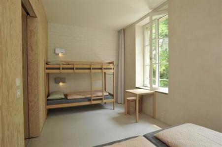 фото отеля Basel Youth Hostel