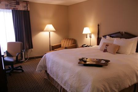 фото отеля Hampton Inn Olathe
