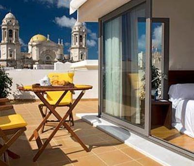фото отеля Hotel Patagonia Sur Cadiz