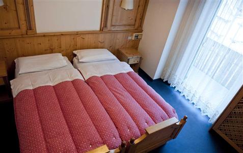 фото отеля Hotel Alaska Campitello di Fassa