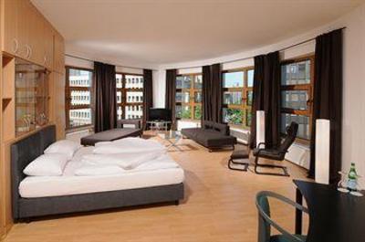 фото отеля Hotel City B