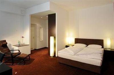 фото отеля Hotel City B