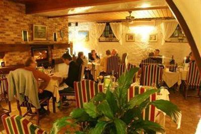 фото отеля Logis Hostellerie des Ducs
