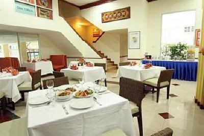 фото отеля Eastiny Residence Hotel