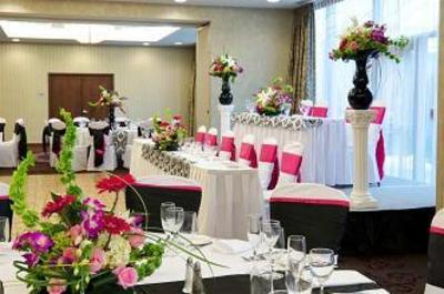 фото отеля Embassy Suites Buffalo