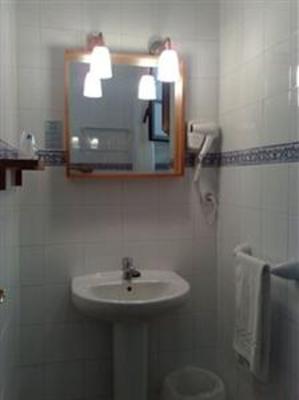 фото отеля Hostal Londres