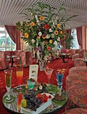 фото отеля Aigue Marine Hotel Treguier