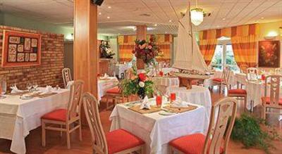 фото отеля Aigue Marine Hotel Treguier