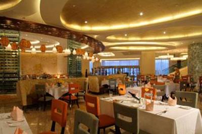 фото отеля New Century Changchun Grand Hotel