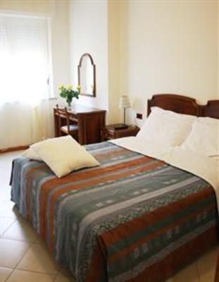 фото отеля Hotel San Giuseppe Pozzuoli