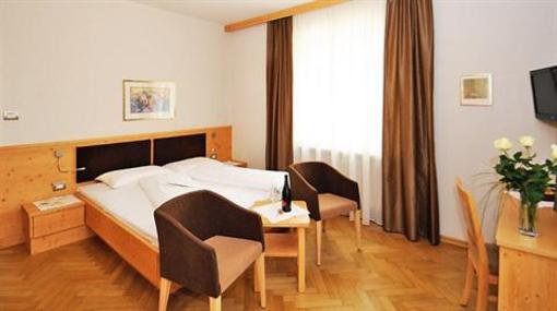 фото отеля Hotel Jasmin Merano