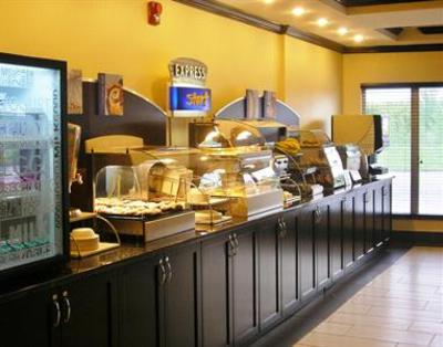 фото отеля Holiday Inn Express Hotel & Suites Fort Saskatchewan