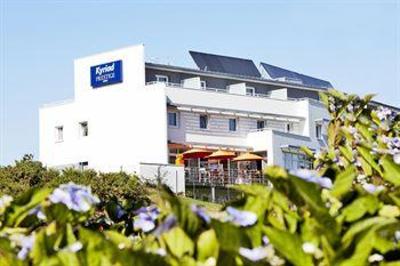 фото отеля Hotel Kyriad Prestige Vannes Pompidou