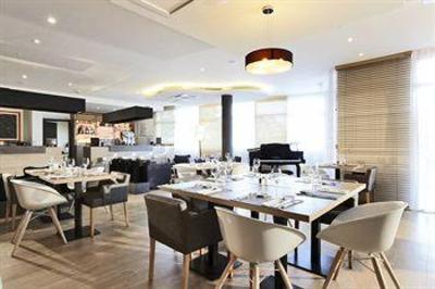 фото отеля Hotel Kyriad Prestige Vannes Pompidou