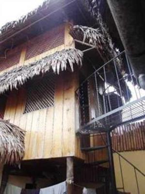 фото отеля Hobo Hideout Traveler Hostel