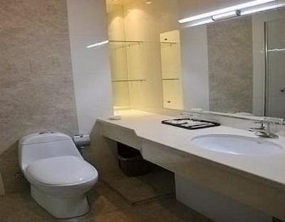 фото отеля Super 8 Urumqi Ya Zhong Aletai Road