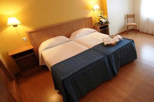 фото отеля Hotel Rio Ulla