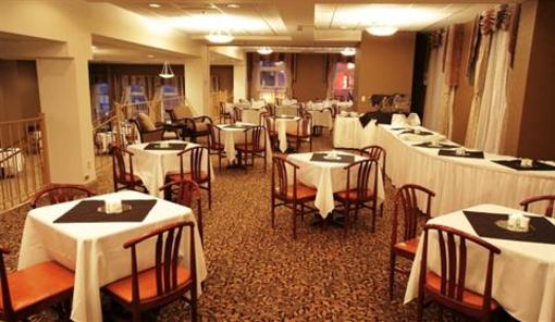 фото отеля J.P. McGills Hotel and Casino