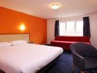 фото отеля Travelodge Newcastle Whitemare Pool