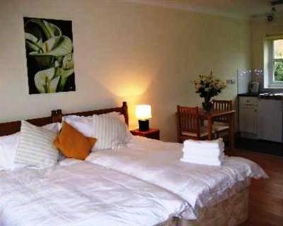 фото отеля Barn Lodge Peterborough