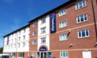 фото отеля Travelodge Warrington Gemini