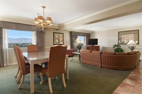фото отеля Hilton Tucson East