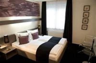 фото отеля Grand City Central Hotel Berlin Airport