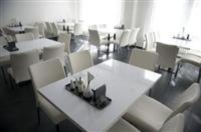 фото отеля Grand City Central Hotel Berlin Airport