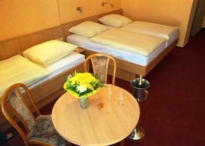 фото отеля Greenline Hotel Rugen Park Gingst