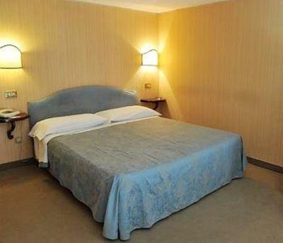 фото отеля Grande Albergo Quattro Stagioni