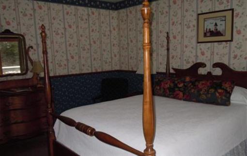 фото отеля Thatcher Brook Inn