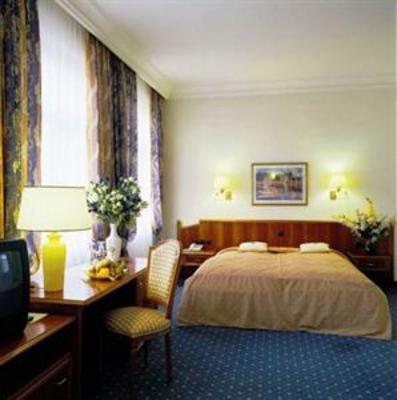 фото отеля Hotel Bayerischer Hof Dresden
