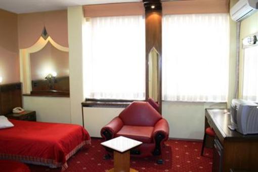 фото отеля Hotel Koroglu