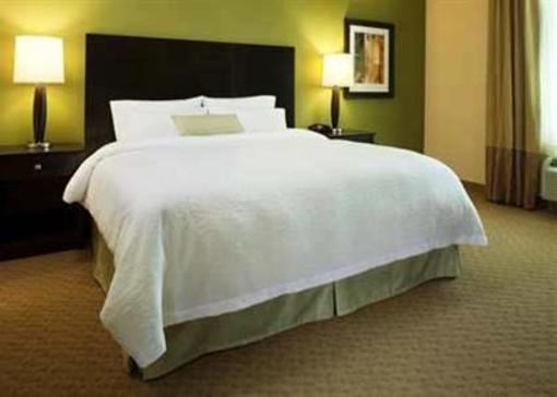 фото отеля Hampton Inn and Suites DuPont