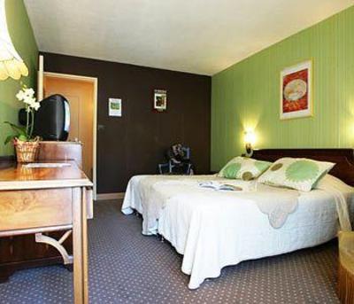 фото отеля Hotel Des Tuileries Nimes
