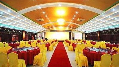 фото отеля Dalian Golden Five star Hotel