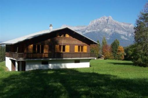 фото отеля Chalet Nant Gai Sallanches