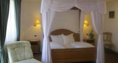 фото отеля Hotel Gasthof Larch