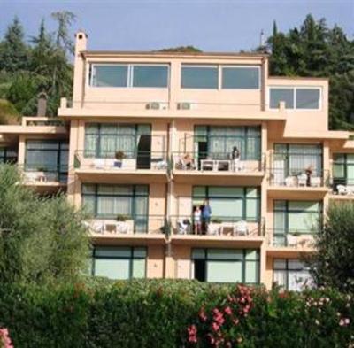 фото отеля Residence Wieland Torri Del Benaco
