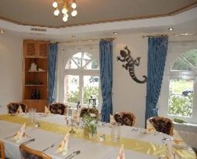 фото отеля Hotel Hubertushof Lingen