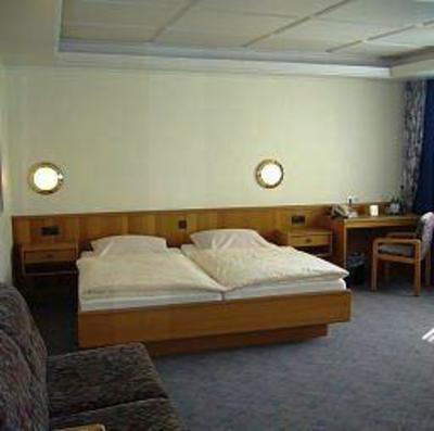 фото отеля Hotel Hubertushof Lingen