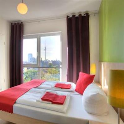 фото отеля Meininger Hotel Berlin Prenzlauer Berg