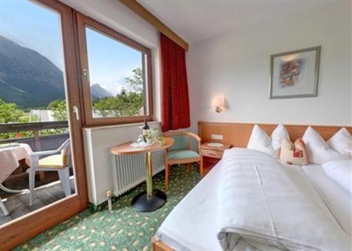 фото отеля Hotel Zugspitze Leutasch