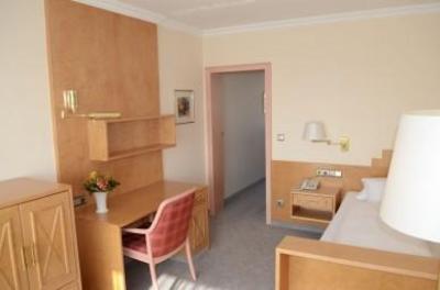 фото отеля Kurhotel Roswitha