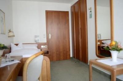 фото отеля Kurhotel Roswitha