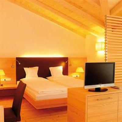 фото отеля Pension St. Nikolaus Hotel Ultental