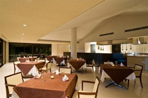 фото отеля L'Hotel du Lac